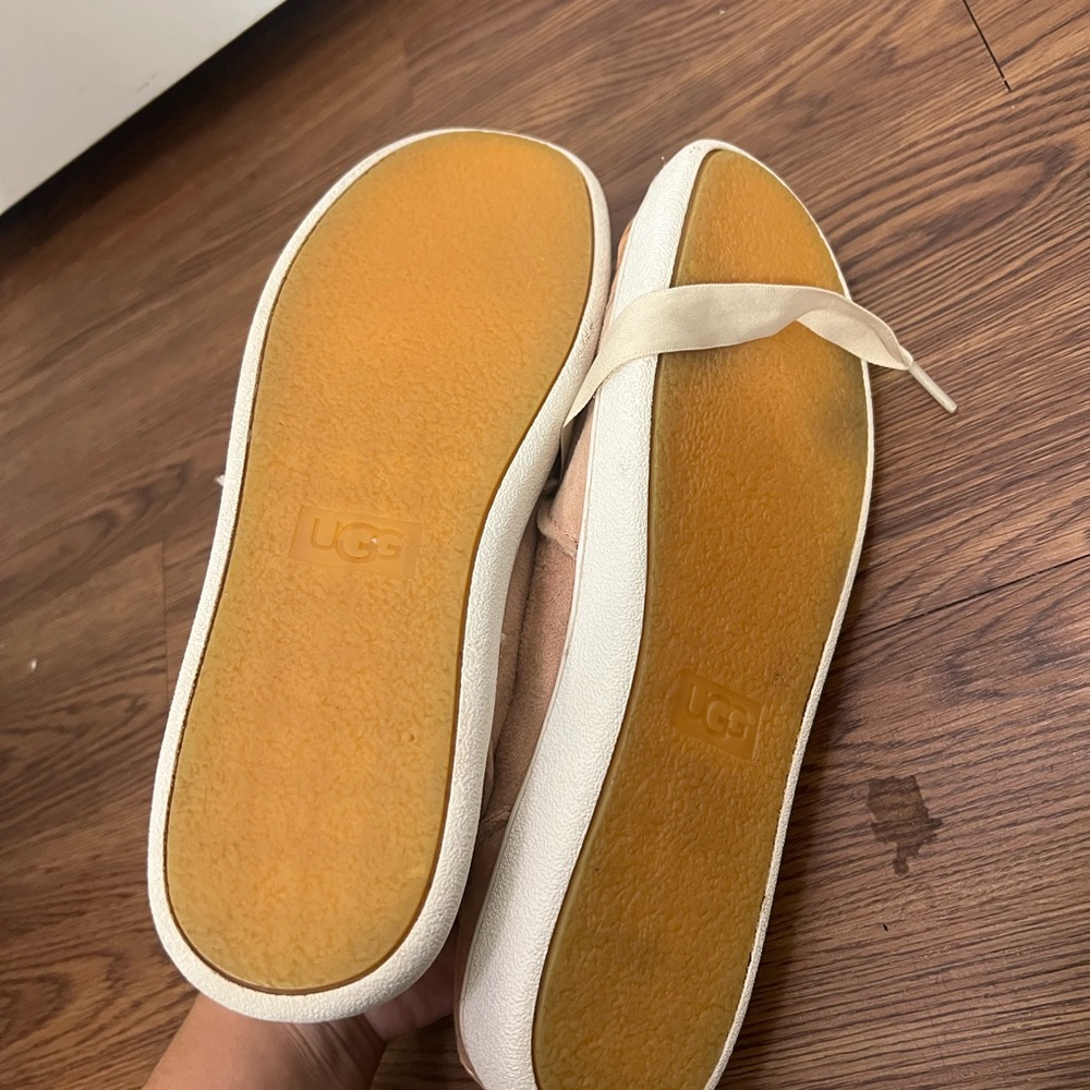 UGG Pink Evangeline Suntan Sneakers Size 9 US $150 - Picture 4 of 5